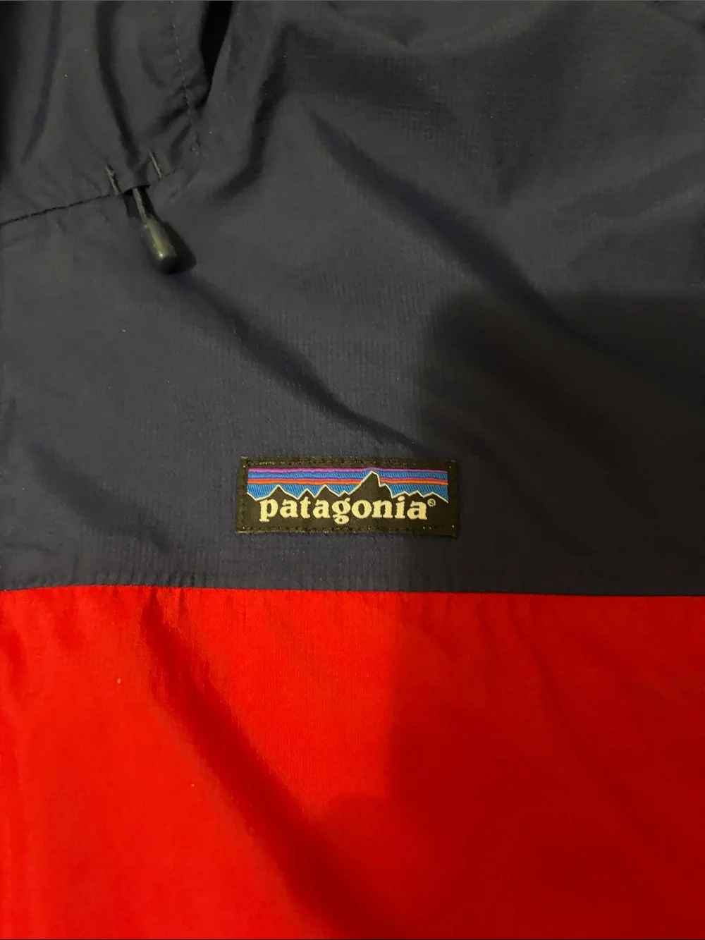 Patagonia Men's Hooded Two-Tone Windbreaker Jacket - Red & Navy Size XL